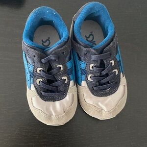 Chic Kids Blue and Gray Sneakers